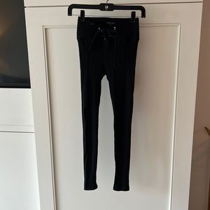 Worn once, like new, Year of Ours Ribbed Football Legging.